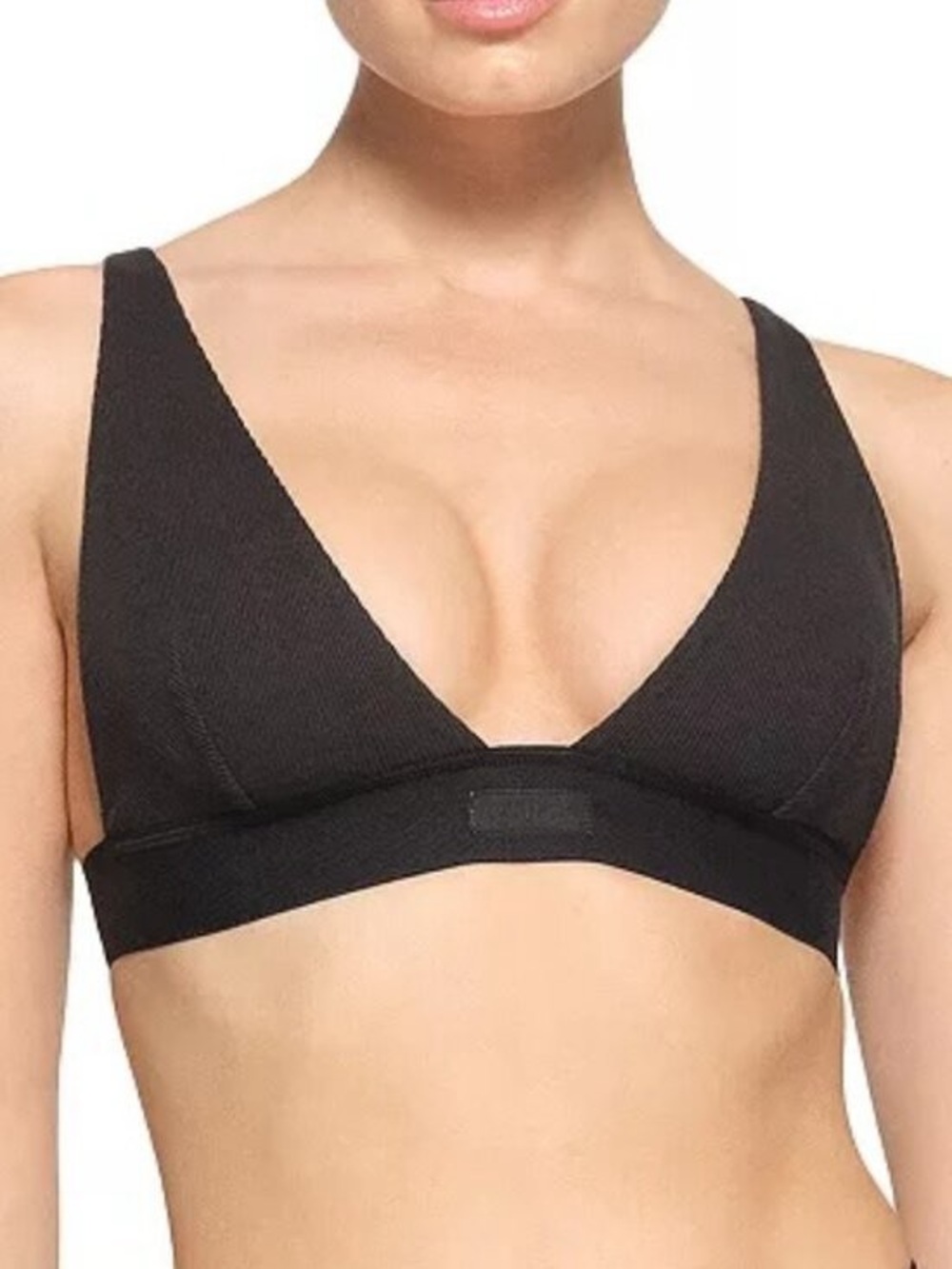 SKIMS Cotton Rib Plunge Bralette in Soot